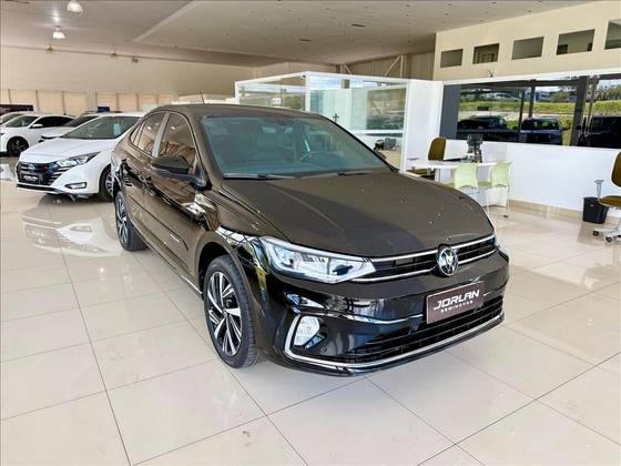 VOLKSWAGEN VIRTUS 1.0 200 TSI HIGHLINE AUTOMÁTICO